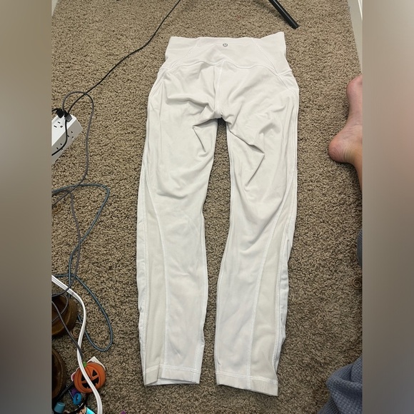 Lululemon Train Times 7/8 Pant *25" White Sz 6 - Picture 11 of 16